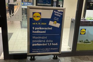 Lidl a IKEA zavádí časový limit na parkování. Delší nákup se vám může pěkně prodražit